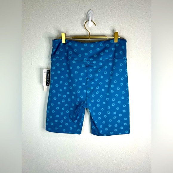 Nanette Lepore Women’s Plus Size 1X Blue Floral Print High-Waist Biker Shorts - Picture 5 of 7